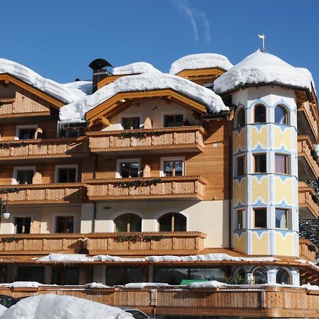Boutique Hotel Diana Madonna di Campiglio Exterior photo